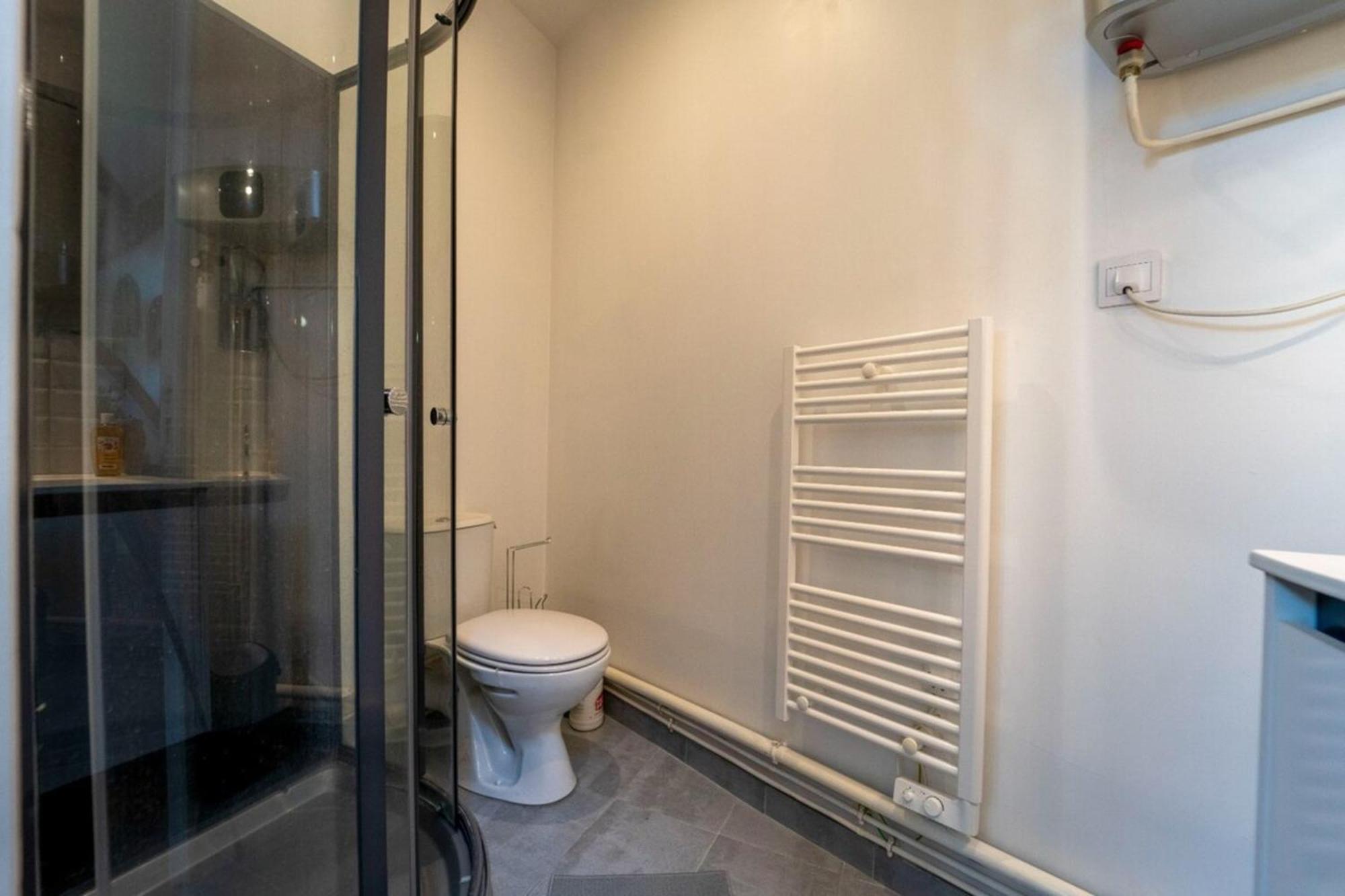 Authentique Studio Hypercentre - Clim - Wifi Apartment Nimes Ngoại thất bức ảnh