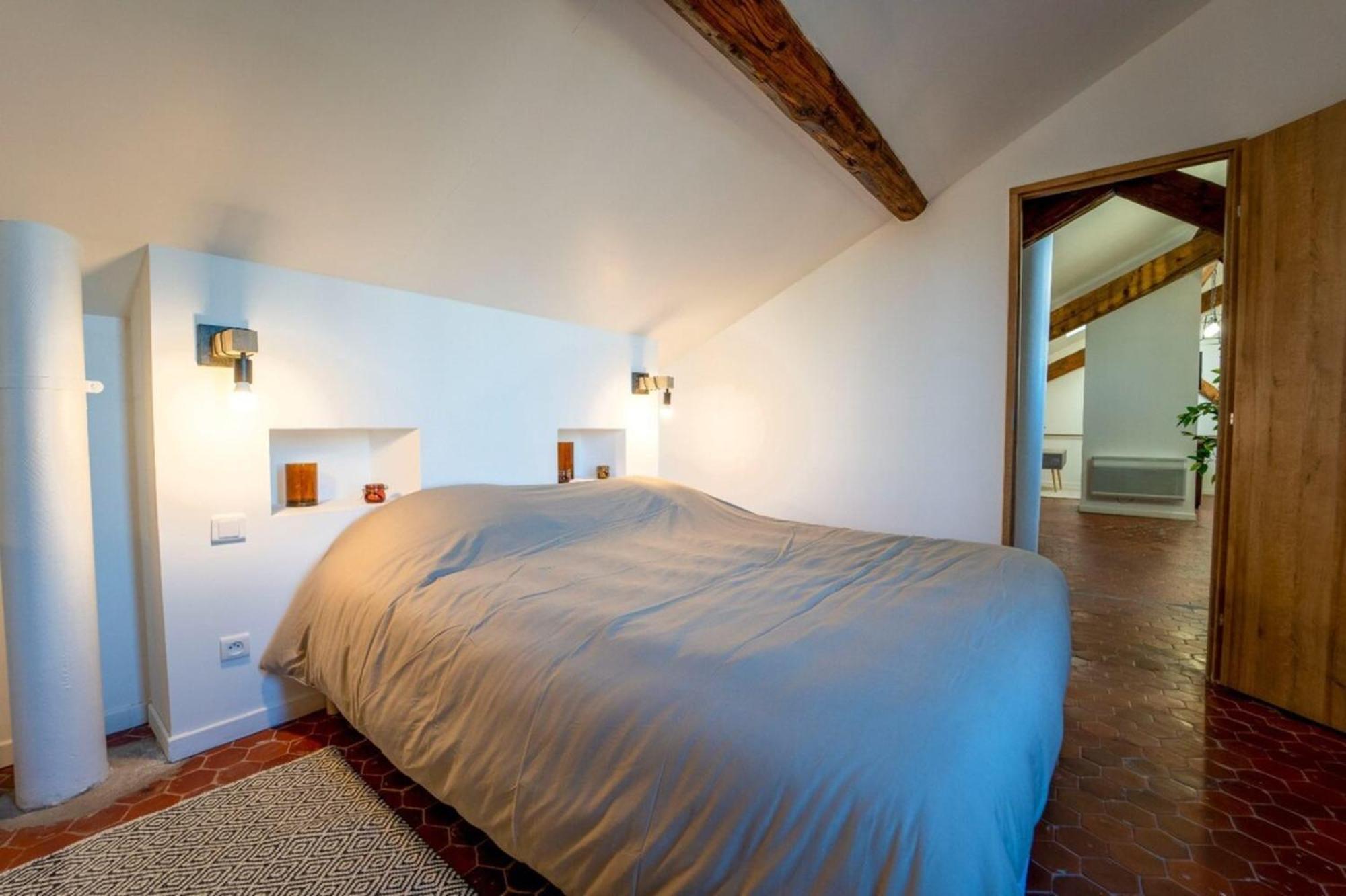 Authentique Studio Hypercentre - Clim - Wifi Apartment Nimes Ngoại thất bức ảnh