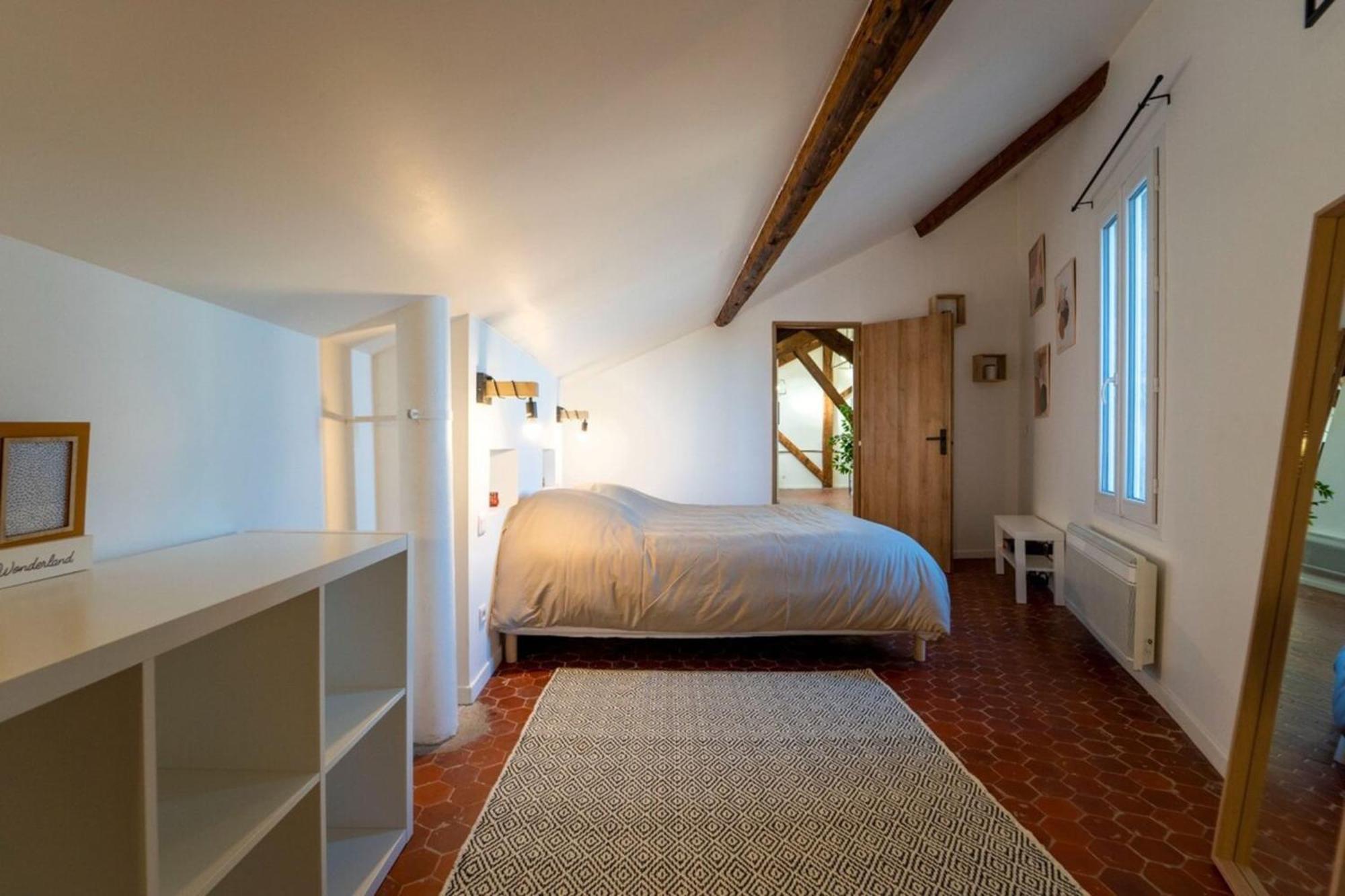 Authentique Studio Hypercentre - Clim - Wifi Apartment Nimes Ngoại thất bức ảnh
