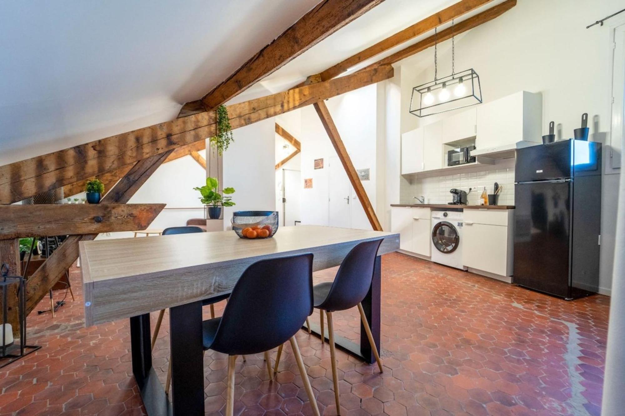 Authentique Studio Hypercentre - Clim - Wifi Apartment Nimes Ngoại thất bức ảnh