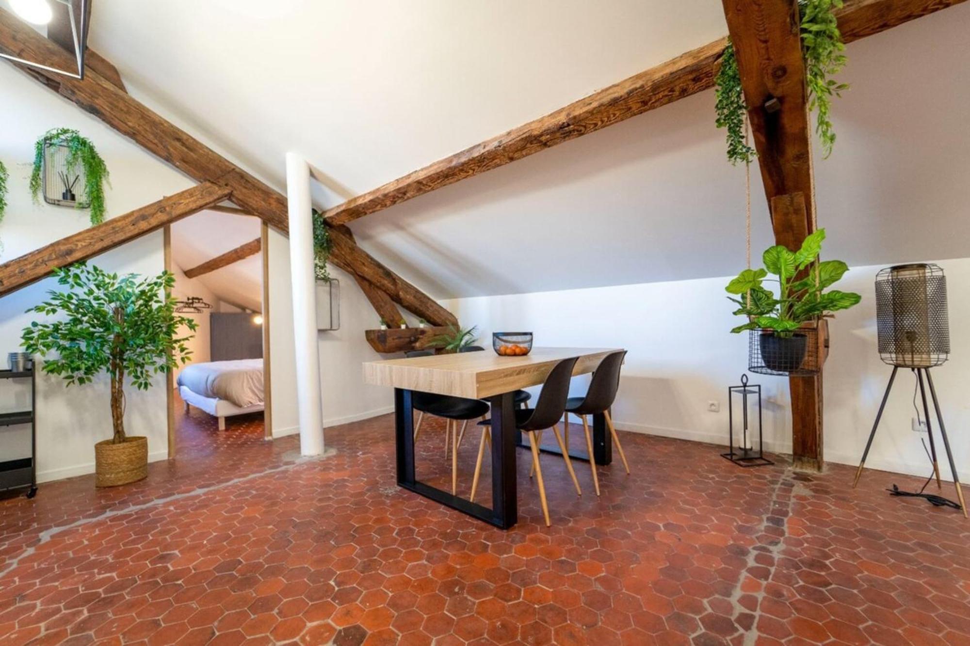 Authentique Studio Hypercentre - Clim - Wifi Apartment Nimes Ngoại thất bức ảnh
